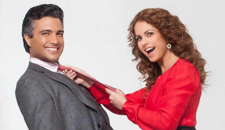 Lucero y Jaime Camil - Por ella soy Eva