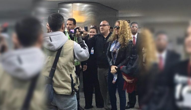 Lucero llega a BRasil