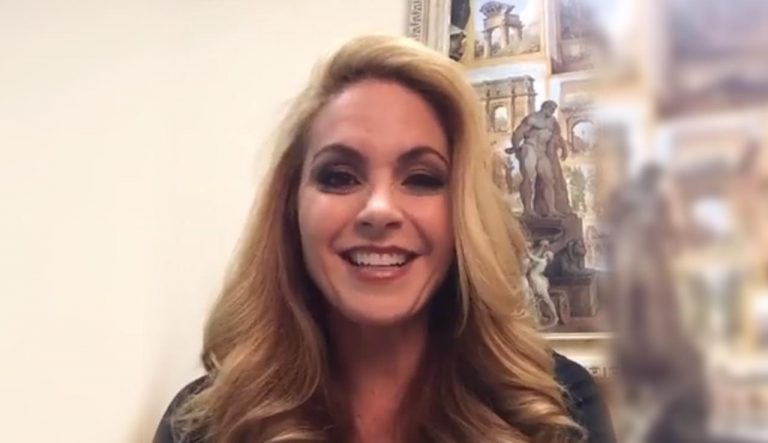 Lucero en Caras Brasil