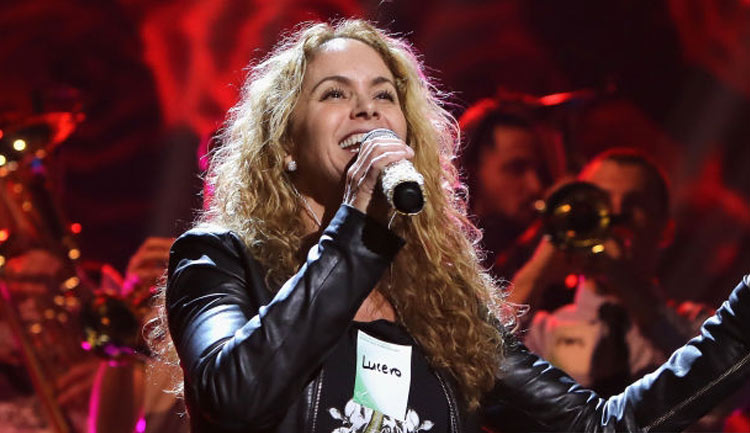 Lucero ensayos en Premios Lo Nuestro 2017