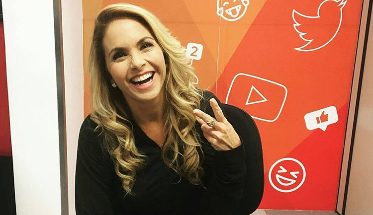 Lucero Facebook Live SBT y Carinha de Anjo