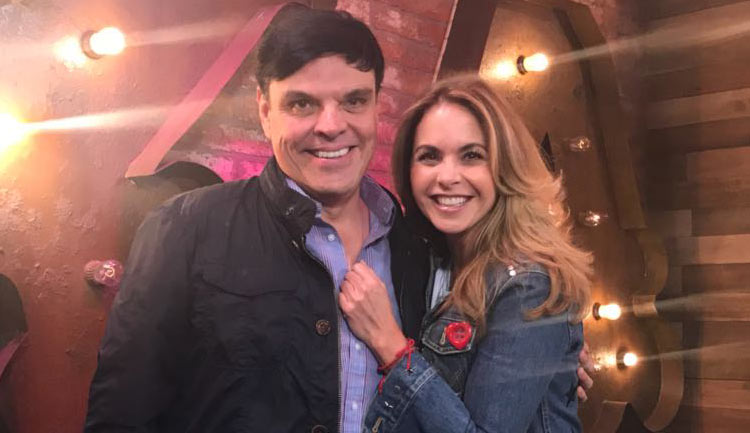 Lucero con Jessie Cervantes en EXA FM