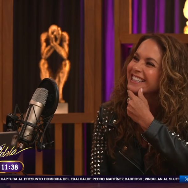 Lucero con Adela Micha