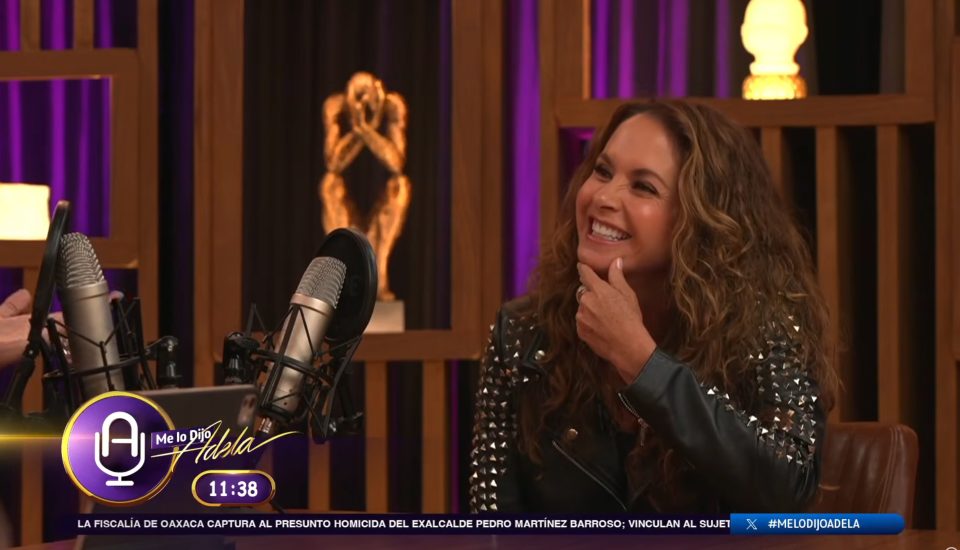 Lucero con Adela Micha