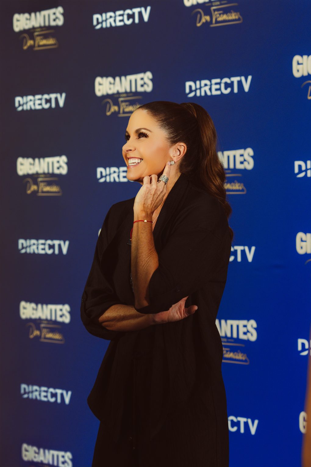 Lucero en Gigantes con Don Francisco