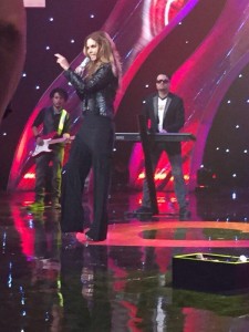 Lucero en Teletón Quito 2015
