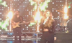 Lucero en Teletón Quito 2015