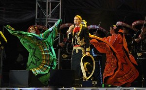 Lucero en el Zocalo 2016 Grito de Independencia