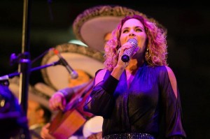 Lucero en el Festival Calavera