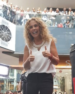 Lucero convive con sus fans