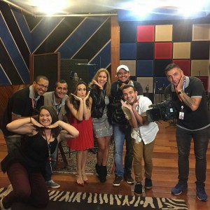 Lucero graba musicas en portugues para Brasil