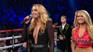 Lucero cantó el himno nacional mexicano en la pelea del Canelo Álvarez  