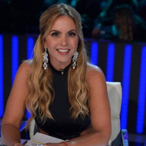 Lucero La Reina de la Canción  