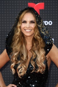 Lucero - Latin Amas 2015