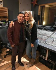 Lucero graba el disco Más Enamorada Con Banda con Luciano Luna