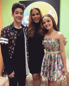 Lucero no programa de Silvio Santos
