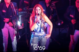 Lucero en Noches de Bohemia de La Zeta