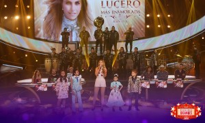 Lucero en Pequeños Gigantes interpretando Necesitaría